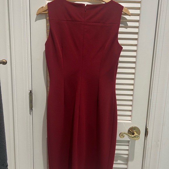 Calvin Klein dress. Size 6 - Picture 3 of 3